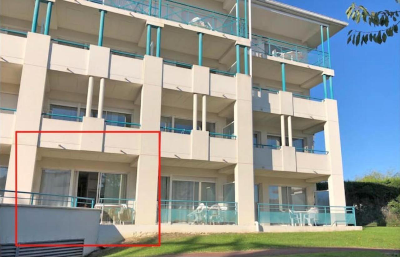 Studio Au Calme Avec Piscine, Face Golf, Parking Gratuit, Tout A Pied A 10Mn Centre Ville Ciboure Kültér fotó